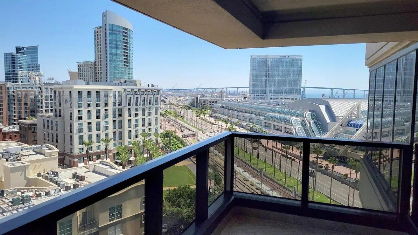 Harbor Club 1201 Gaslamp San Diego