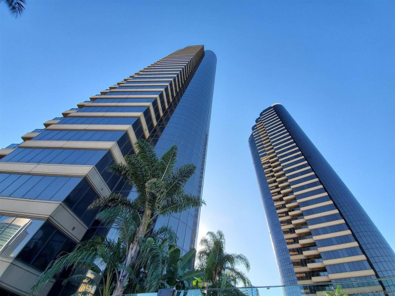 Harbor Club 1201 Gaslamp *